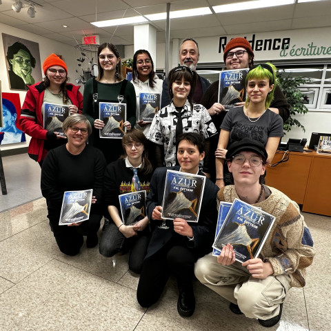 Des étudiantes et des étudiants en Arts, lettres et communication, lors du lancement de la revue littéraire S'ul cotteur.